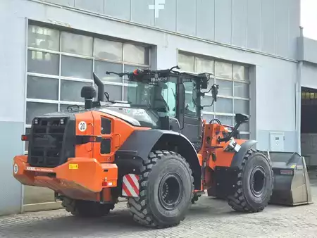 Radlader 2024 Hitachi ZW220-7 (6)