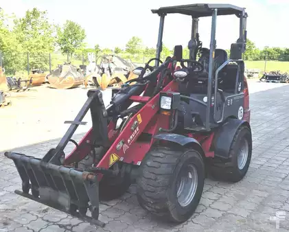 Chargeuse sur pneus 2018 Weidemann RL20E (2)