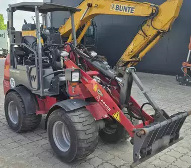 Chargeuse sur pneus 2018 Weidemann RL20E (4)