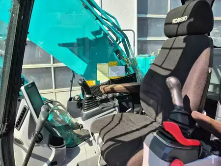 Korečková rýpadla 2021 Kobelco SK210NLC-11 (15)