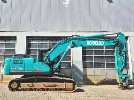 Korečková rýpadla 2021 Kobelco SK210NLC-11 (5)