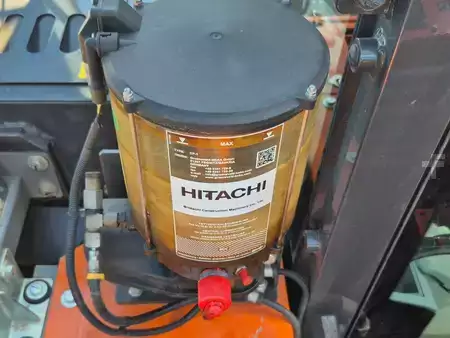 Escavatori gommati 2023 Hitachi ZX155W-7 (9)