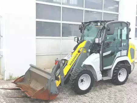 Valet de ferme  2022 Kramer 5035 (2)