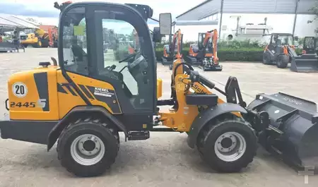 Övrigt 2022 Schäffer 2445S (5)