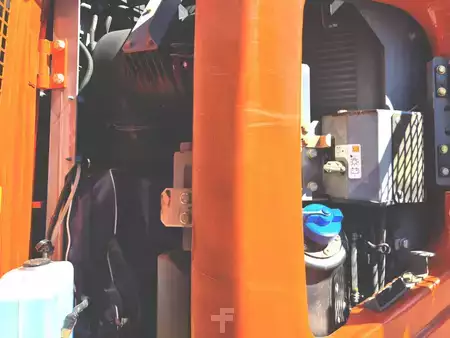 Bæltegraver 2021 Hitachi ZX135US-6 (11)
