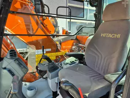 Bæltegraver 2021 Hitachi ZX135US-6 (16)