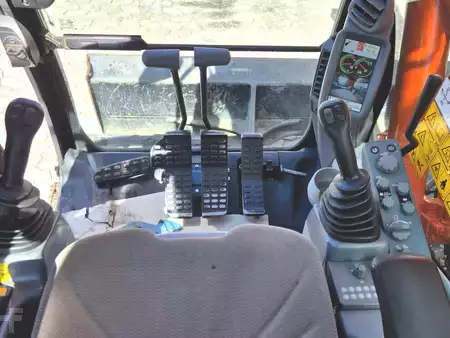 Bæltegraver 2021 Hitachi ZX135US-6 (17)