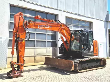 Bæltegraver 2021 Hitachi ZX135US-6 (2)