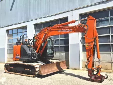 Bæltegraver 2021 Hitachi ZX135US-6 (4)