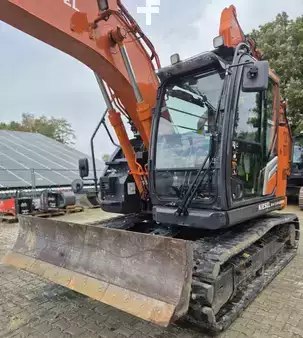Bæltegraver 2023 Hitachi ZX135US-7 (2)