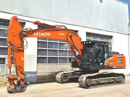 Pelles sur chenilles 2023 Hitachi ZX250LCN-7 (2)