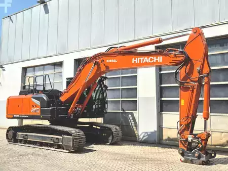 Pelles sur chenilles 2023 Hitachi ZX250LCN-7 (4)
