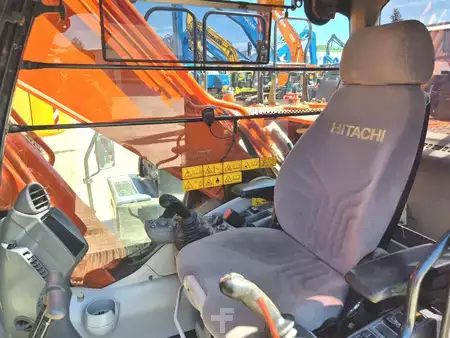 Bæltegraver 2016 Hitachi ZX300LCN-6 (15)