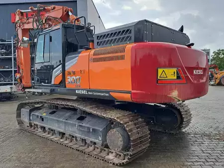 Bæltegraver 2023 Hitachi ZX300LCN-7 (2)