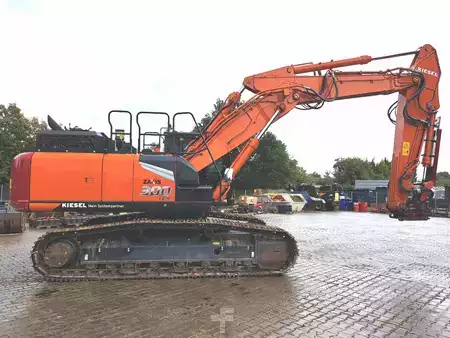 Bæltegraver 2023 Hitachi ZX300LCN-7 (4)