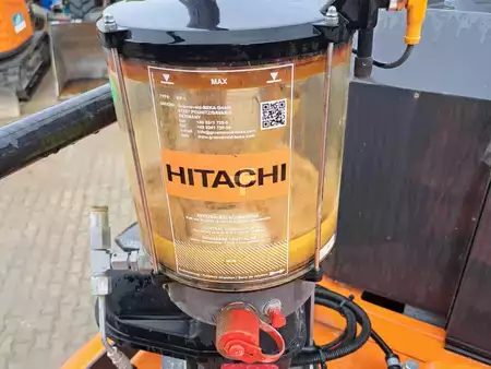 Bæltegraver 2023 Hitachi ZX300LCN-7 (9)