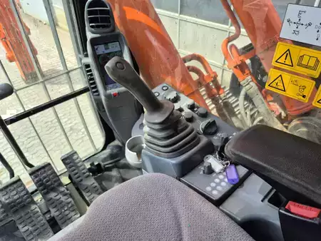 Bæltegraver 2019 Hitachi ZX490LCH-6 (16)
