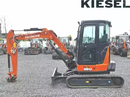 Minigraver 2024 Hitachi ZX38U-6 (1)