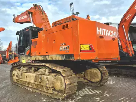 Escavadora de rastos 2022 Hitachi ZX690LCH-7 (3)