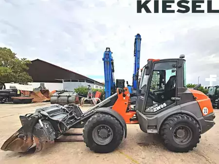 Carregadeira de rodas 2020 Hitachi ZW95-6 (1)