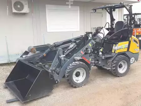 Altri 2023 Giant G2200E X-Tra Elektro (2)