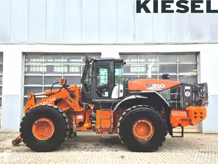 Pyöräkuormaajat 2017 Hitachi ZW310-6 (1)