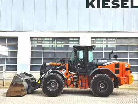 Pyöräkuormaajat 2023 Hitachi ZW180-7 (1)
