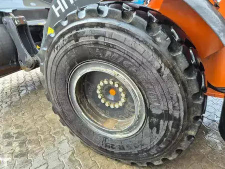 Pyöräkuormaajat 2023 Hitachi ZW180-7 (10)