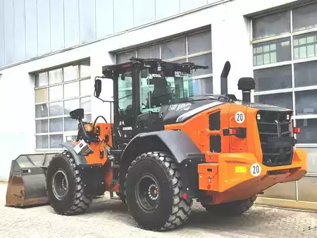 Pyöräkuormaajat 2023 Hitachi ZW180-7 (3)