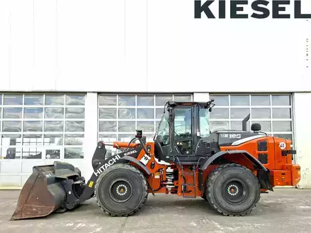 Pyöräkuormaajat 2023 Hitachi ZW180-7 (1)
