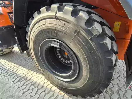Pyöräkuormaajat 2024 Hitachi ZW220-7 (11)