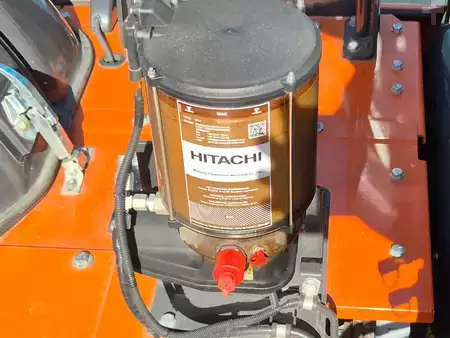 Mobiele graafmachines 2023 Hitachi ZX220W-7 (8)