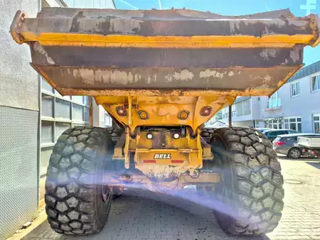 Knickgelenkte Muldenkipper/Dumper 2020 Bell B45E (3)
