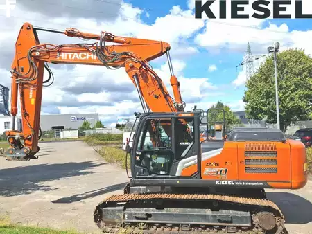 Beltegraver 2023 Hitachi ZX250LCN-7 (1)