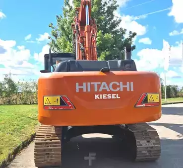 Beltegraver 2023 Hitachi ZX250LCN-7 (6)