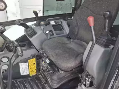 Minibagry 2022 Bobcat E55z (10)