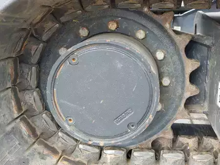 Minibagry 2022 Bobcat E60 (8)