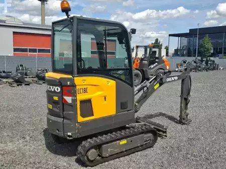 Міні-екскаватори 2023 Volvo EC18E (6)