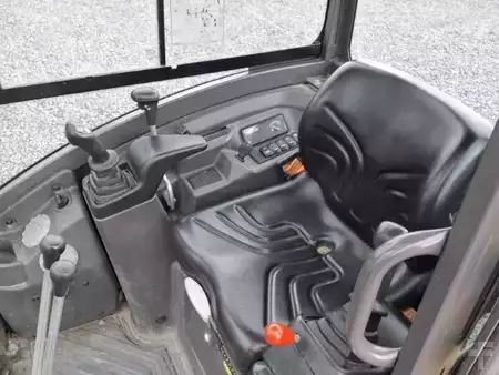 Міні-екскаватори 2023 Volvo EC18E (7)