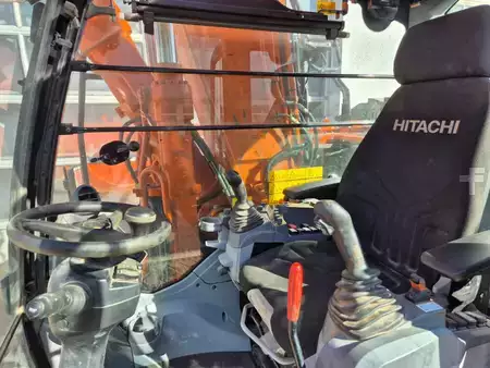 Pyöräkaivinkoneet  2024 Hitachi ZX180W-7 (15)