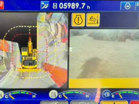 Korečková rýpadla 2020 Komatsu PC240NLC-11 (18)