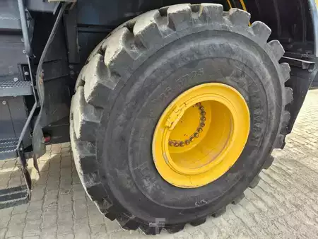 Kolové nakladače 2020 Komatsu WA475-10 (11)