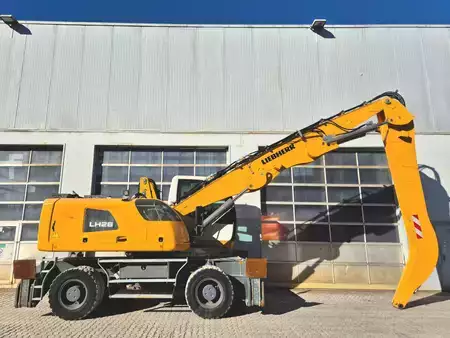 Anyagkezelő 2020 Liebherr LH26 (5)