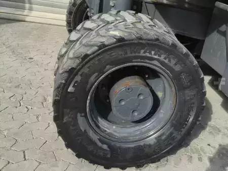 Mobilní bagry 2020 Komatsu PW180-11 (11)