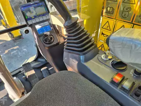 Mobilní bagry 2020 Komatsu PW180-11 (17)