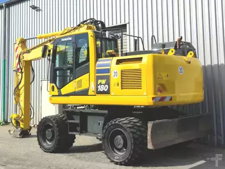 Mobilní bagry 2020 Komatsu PW180-11 (3)