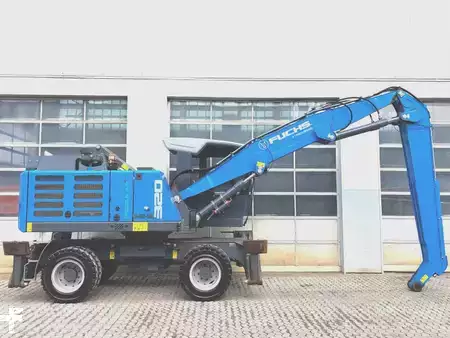 Překládací bagry  2023 Fuchs MHL320 F (5)