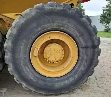 Kink Dumprar 2022 Bell B30ENB-5 (10)