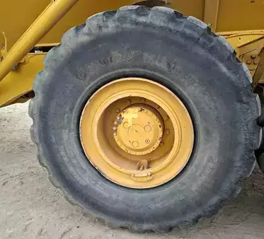 Kink Dumprar 2022 Bell B30ENB-5 (12)