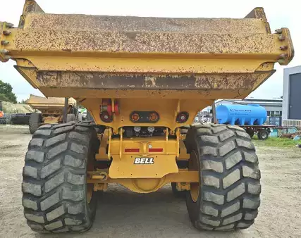 Kink Dumprar 2022 Bell B30ENB-5 (4)